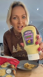 Picked onion monster munch mayo taste test! #mayo #onion #pickledonion #mayonaise #pickled #sauce #sandwich #flavour #crisps #monstermunch #heinz #tesco | WendyGofficial