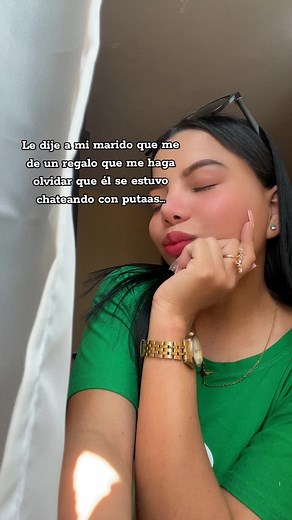 y claro pues ya no voy aguantar cachoos de a gratis jajaja y eso que me regaló el iPhone 13 pro max y me lo dejo botado en el bus ptm jajajaja 😂🤣#humor #regalos #amor❤️ #paratii #pyfツviral_❤ #consentida