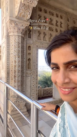 29K views · 726 reactions | Exploring the rich history and breathtaking architecture of the Agra Fort ✨, a true gem of Indian heritage ♥️﫶 #Agrafort #ReelsViral #ReelsIndia #Reelitfeelit #7wondersoftheworld #ExplorePage #ExploreMore #explorepage✨ #Annydivya | Capt Anny Divya | Facebook