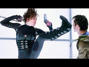 Milla Jovovich's Greatest Zombie Battle | Resident Evil: Retribution | CLIP