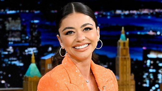 Sarah Hyland talks about the moment she realized her fiancée was proposing to her, their shared love for Oscar Mayer bologna and hosting Love Island USA on Peacock TV! | The Tonight Show Starring Jimmy Fallon