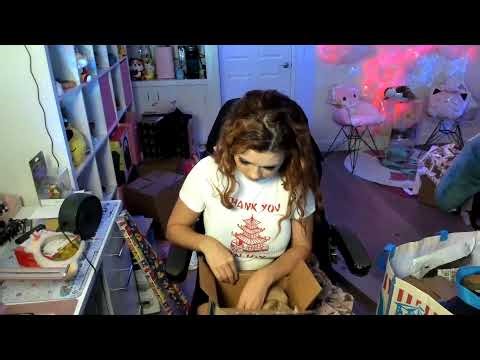 Unboxing! Come hang out :D