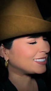 1.5M views · 45K reactions | ✨ ¿Por qué será que cuando el amor duele, esta canción se siente más fuerte?  Rubí La Escala cantándole a los sentimientos que no se olvidan.  | Luis Ramirez | Facebook