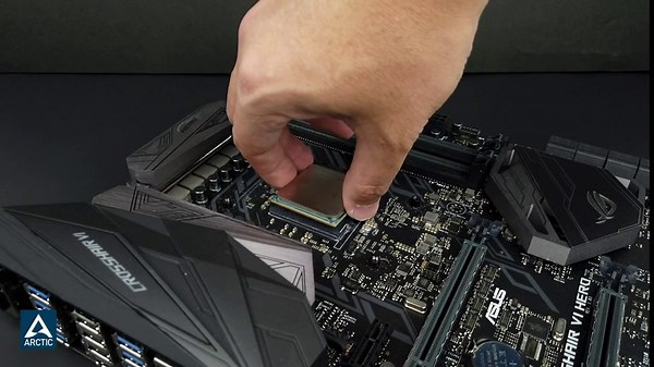 ARCTIC Freezer 34 Esports Duo - Dissipatore di processore semi-passivo con 2 ventole da PWM 120 mm per Intel e AMD, Dissipatore per CPU con raffreddamento - Grigio