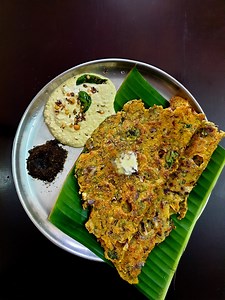 Akki meaning rice in Kannada and rotti refers to flat bread. Akki roti is a traditional and popular Karnataka cuisine made of rice flour. Ingredients: 1. 0.25 tsp Salt 2. 1 Tbsp Cumin/Jeera 3. 1 Cup Rice Flour 4. Oil to grease and pan fry 5. 0.5 cup onion 6. 0.5 cup grated carrot 7. 0.5 cup Dil Leaves 8. 1 tsp green chillies 9. Torn Curry Leaves 10. 1.5 cup of water Procedure for Dough 1. In a Kadai, add 1.5 cups of water and bring to boil 2. Add 0.25 tsp salt 3. Add 1 Tbsp Jeera 4. Add 1 tsp oi