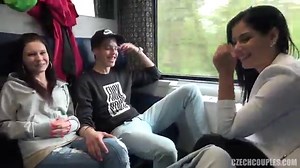 Follando Con Mis Hijos En Un Tren