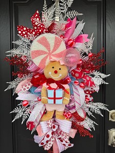 Extra Large Gingerbread Swag, Pink and Red, Candy Cane Decor, Double Door Christmas Swags, Gingie Front Door Wreath, Whimsical Sweets Swag - Etsy