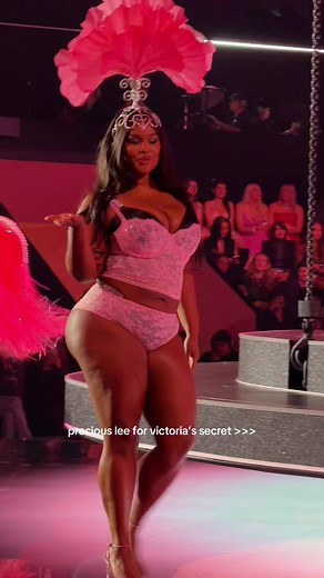 Precious Lee Shines at Victoria's Secret Fashion Show 2025