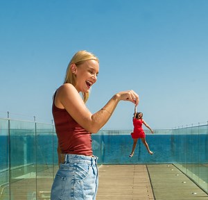 740K views · 20K reactions | Easy Hacks for Better Photo Framing !!! | 5-Minute Crafts Play | Facebook