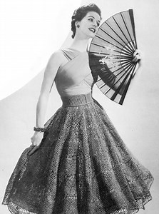 1950s Crochet Circle Skirt Pattern: Vintage Straw Thread (sizes 12-18 PDF) - Etsy