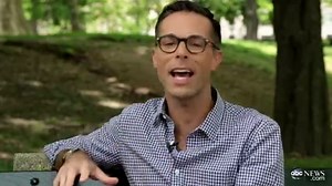 Country Rising Star Ventures to Central Park for the First Time