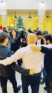 18 reactions | Yeni il öncəsi balaca dostlarımızı sevindirdik!拾☃️ 26...