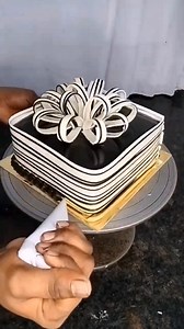 9.8K views · 39 reactions | Premium Square Gift Box Design #RibbonCake #GiftBoxCake #BlackWhiteCake #DesignerCake #LuxuryCake #TrendingCake #SquareCake | Crezy Cake Point | Facebook