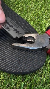 41K views · 66 reactions | Flip-Flop Repair With Blade Razor | Escuela Panda | Facebook