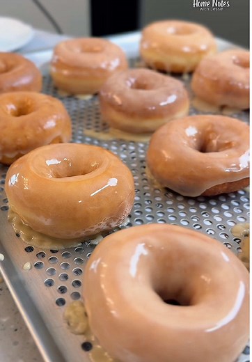 Glazed Donuts Recipe (Krispy Kreme Style)