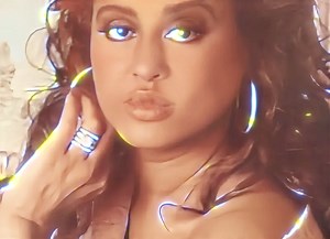 Phyllis was always reluctant about singing love songs when she was not in love. She leaned more toward stories of broken love because it reflected her personal life. She blessed us with this lovey-dovey cut though, which has a First Dance type of vibe to it. "I'm Truly Yours". | Phyllis Hyman