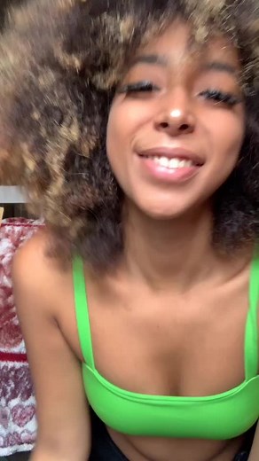 Os vídeos de @Sarahgama_ (@sarah.gama) com som original - .