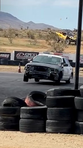 #shitbox #drifting at its finest . . 🎥 @ntgbuilds @ultimatedriftingchallenge 215 spec tire competition . . #ford #crownvictoria #crownvic #policeinterceptor #police #p71 #p71policeinterceptor #pantherplatform #hellyeahbrother #drift #drifting #copcar #cops #freedomfactory #avs #applevalleyspeeedway #auctioncars #grassrootsdrifting #amateurdrift #v8 #americanmuscle #fordperformance #fordracing #v8hub #rtr #mercury #marauder #americanmuscledaily | Bigrussracing