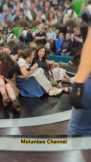 The fun of in #devilswheel #germany #oktoberfest #teufelsrad | Maryam Becker