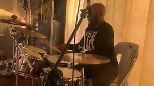 Testing new drum heads | Dr. Prinz