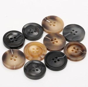[Hot Item] Resin Plastic Buttons 4 Holes Round Button for Craft Sewing Clothing DIY Accessory