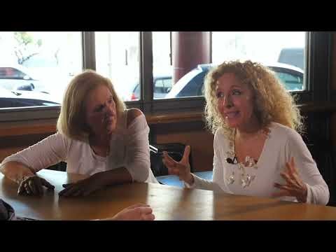 Δακρυσμένη η Κάρμεν Ρουγγέρη: «Ο Αλ. Κομπόγιωργας ήταν σαν παιδί μου, εγώ τον μεγάλωσα»