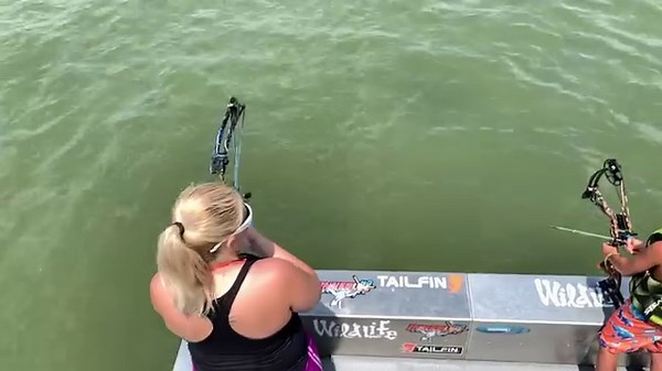 Bowfishing isn’t just for the boys. | Huntchannel.tv
