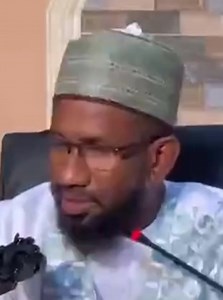 33 reactions | Zauren Sheikh Abubakar Mukhtar Yola Hafizahula | Aliyu Ibrahim Jega | Facebook