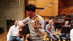 57 reactions · 18 shares | Ray Chen Mendelssohn Violin Concerto Cadenza with Robert Trevino and SWR Symphonieorchester | dbStrings | Facebook