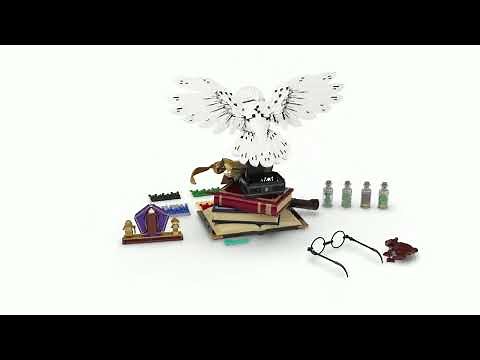 LEGO 76391 Harry Potter Hogwarts Icons Collectors' Edition Set - Smyths Toys