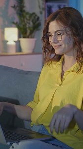 Liberado assistir Os Dez Mandamentos com uma agendinha do lado, pois é lição a cada cena. Sobre Fé, paciência, perseverança e tantos outros temas indispensáveis para o cristão! @univervideo | Novelas Bíblicas e Contemporâneas da Record Tv