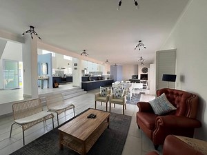 🏖️ LUXURY BEACHFRONT HOME 🏡✨ 💰 N$10,000,000 | 📍 Dolphin Beach ✨ 5 Beds | 5.5 Baths | Uninterrupted Sea Views 🌊 ☀️ Rooftop Deck Sunsets BBQ Vibes 🔥 📞 Contact Daphne: 081 755 6689 ✉️ Email: daphne.dsproperties@gmail.com 🔗 More info: https://www.dsprop.com/dolphin-beach-house-for-sale-2193596 | Daphne Swanepoel Properties