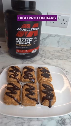 High Protein Flapjack Bars  Try this home-made high protein...