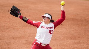 7 top pitchers returning for the 2020 college softball season