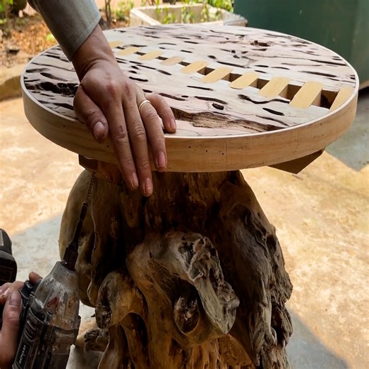 Build A Table From Abandoned Ugly Pieces Of Wood With Holes | DIY - Restoration Garage