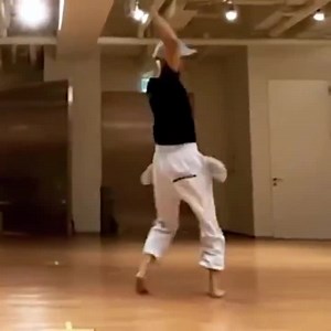 1.7K views · 679 reactions | Nothing on me dance practice World...