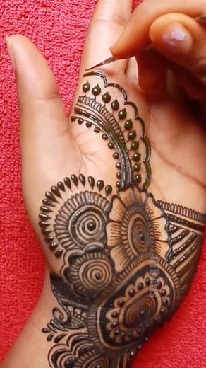 Designer mehndi design by 9T9 Arts #mehndi #design #art #hennadesign #gulfmehndi #arabic #9T9arts #mehendi #mehandi #mehndidesign | 9T9 Arts