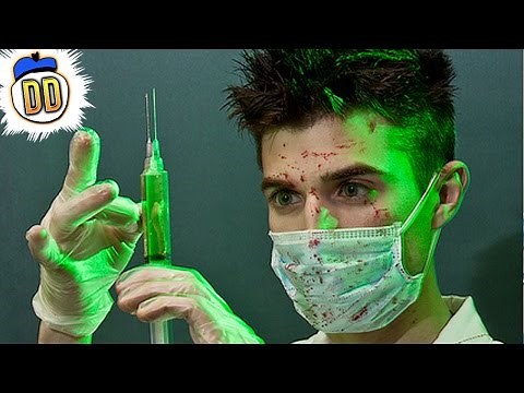 8 Weird Cases of People Pretending to be Doctors