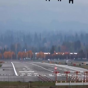 7K views · 25 reactions | Top Dangerous Airplane Landing . Take Off - Scary Plane Crosswind Landings Compilation Demag Ac 700 | Machines Channel | Facebook