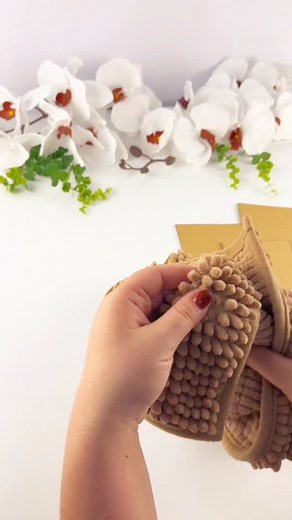 The Best Crafts of the Week. You’ll regret not knowing this sooner. #diyproject #diy #craft #handmade Materials:Cardboard tubes, pencil, utility knife, hot glue gun, burlap fabric, wet wipes lid, jute twine, cardboard, scissors, lace ribbon, beads, napkins, paper straws, paper, rug, fabric, PVA glue, hot glue, balloon, masking tape, foil, water, glass, paintbrush, toilet paper. | FastDIY
