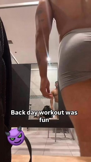 Hay dio mio... 🥵🍑 #reelsvideo #machosricos #amorgay #piernotas #masculino #nalgones #bisexual #hotmen #motivation #pesomuerto #mamado #hotboy #nalgon #tendencia #gym | Ricos Nalgones