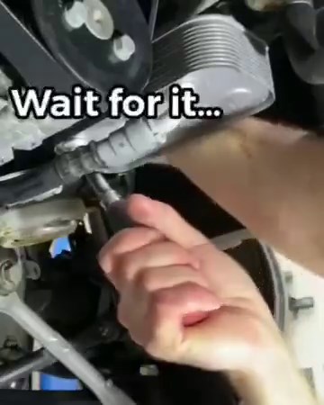 engine oil pump testing #engine #mechanic #workshop #mechanical | Automotive World