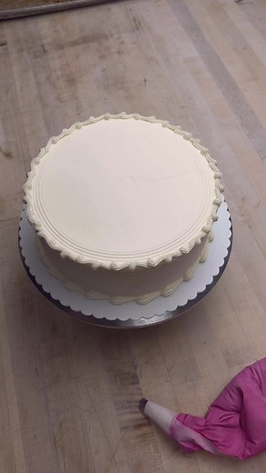 5.4K views · 548 reactions | #happybirthday #writing #cakedecorating #cake | Hans Westermark | Facebook