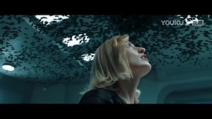 The female agent tried to steal secrets but was drowned by cockroaches as if they were garbage! 女特工窃取机密却被蟑螂当做垃圾淹没！ #蟑潮 #Khepri #优酷电影 #youkumovie | Youku Movie