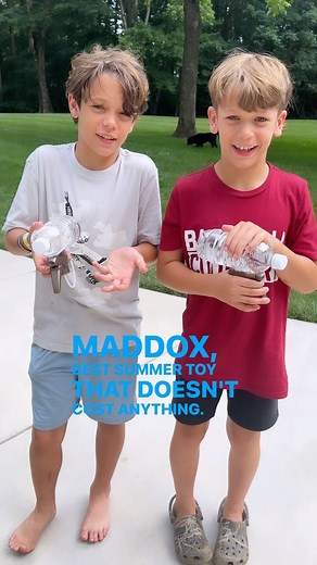 Make a homemade water gun this summer 🔫💦 Follow these steps & share with a friend! Have fun guys | Adventures With Maddox and Cruze
