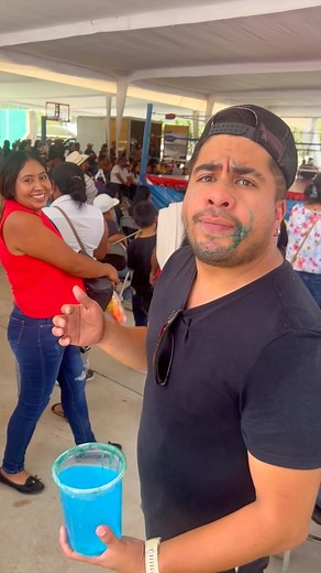 LF on Instagram: "¿Quién dice? #humor #pareja #soylf"