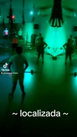 A aula de ~localizada~ combina treino de força, resistência muscular e cardiovascular. Para além do peso do corpo, podem usar matérias de treino como pesos, barras, caneleiras... Aumente a sua força e resistência enquanto melhora a sua condição física geral. Marque uma aula gratuita. | STARgym | Facebook