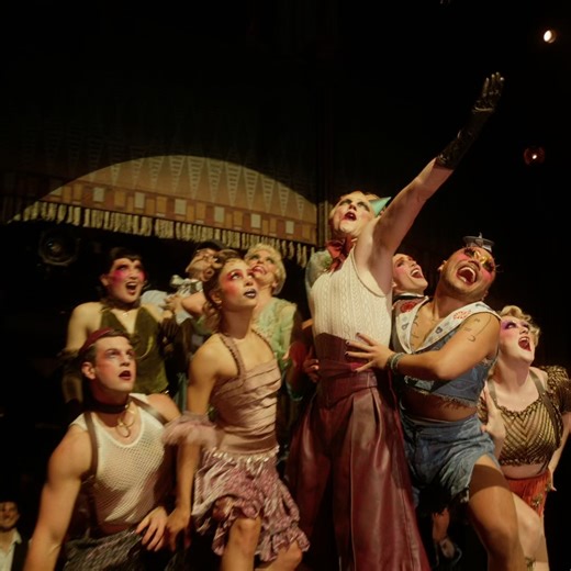 1.5K views · 18 reactions | Experience the Kit Kat Club and the electrifying Cabaret with our huge competition. Our sister venue is offering you the chance to win a pair of tickets to see Cabaret as well as one night stay at one of London’s Radisson Edwardian Blu hotels! For your chance to win, visit: atgtix.co/cabaretprizedraw | Bristol Hippodrome | Facebook