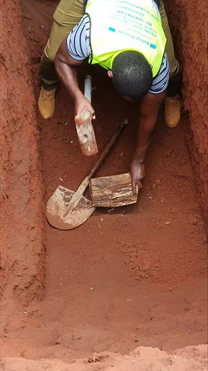 Driving a U100 Shoe Cutter into the Ground of a Trial Pit to Collect an Undisturbed Soil Sample for Geotechnical Investigation Captured in the footage is an active site in Kiambu🇰🇪 code named Project Armadillo We are a leading Engineering and Project Management Firm. We bring together an exemplary team of construction professionals with vast experience in the built environment to deliver any design and build project brief. We partner with quantity surveyors, engineers, architects, project mana
