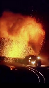 BUS OR TRAIN?! #tiktokdiablo #getondabus #reelsinstagram #fypシ゚viral | Robo17art